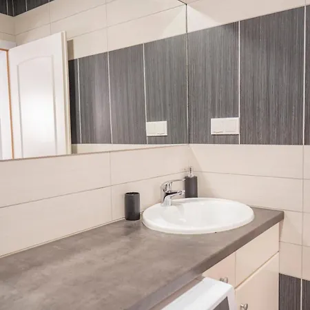 Апартаменты Jaksa-center Of Town Hvar Хвар