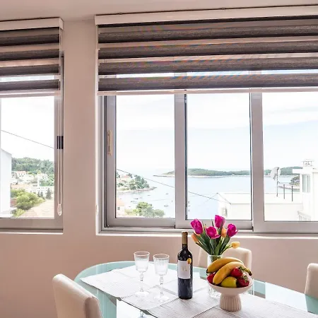 Апартаменты Jaksa-center Of Town Hvar *