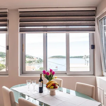 Апартаменты Jaksa-center Of Town Hvar